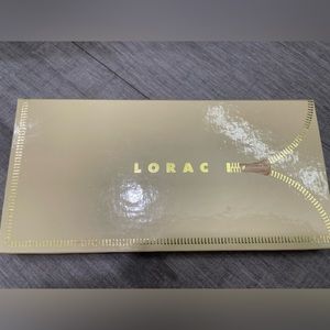 Lorac - unzipped eyeshadow palette